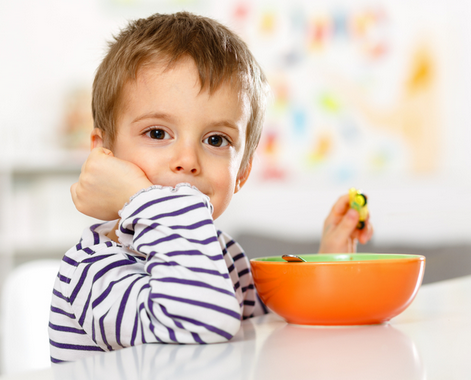 孩子吃营养早餐提高注意力