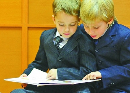 孩子通过书籍培养专注力