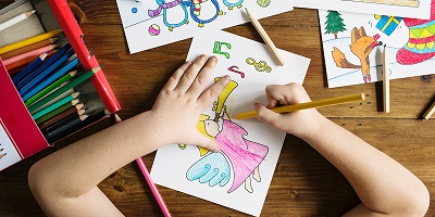 画画让孩子找到兴趣所在也是培养孩子注意力的方法